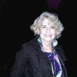 D'ARCYJULIA